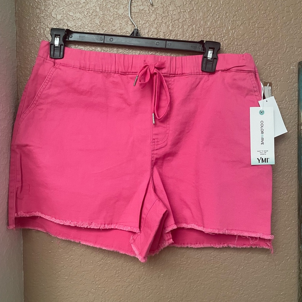 YMI Women's Vibrant Pink Cargo Shorts